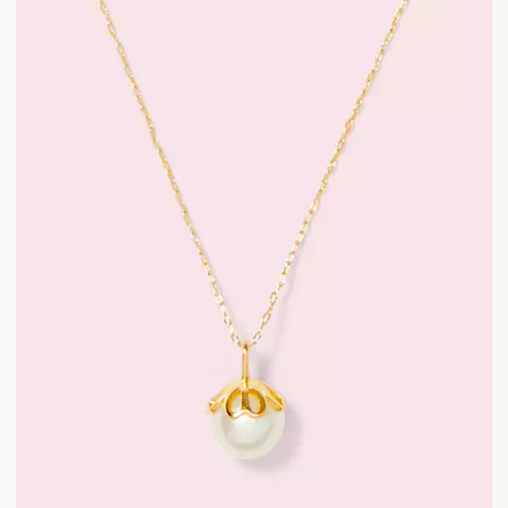 Kate Spade mini pearl pendant